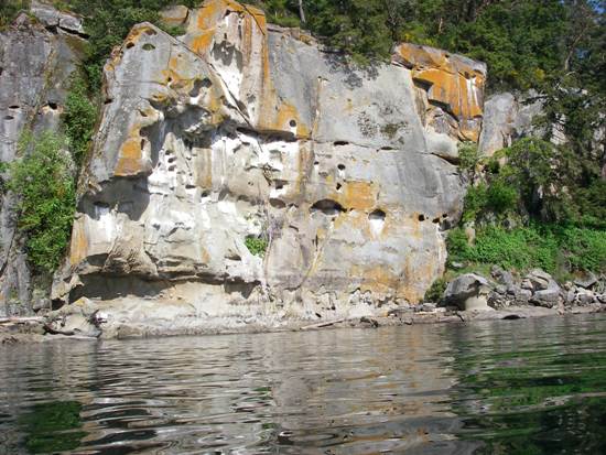 Kayaking Vancouver Island Gulf Islands one of many sandstone cliffs