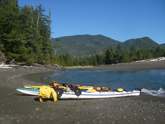Kayaking Vancouver Island Nootka Sound beach stop for lunch